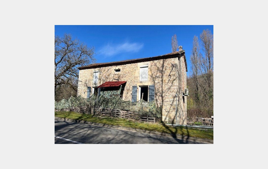 Annonces PRAYSSAC : Maison / Villa | LABASTIDE-DU-VERT (46150) | 130 m2 | 98 000 € 